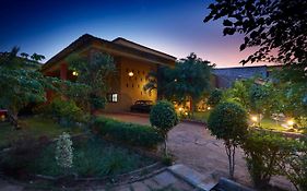 Welcomheritage Jungle Home Pench